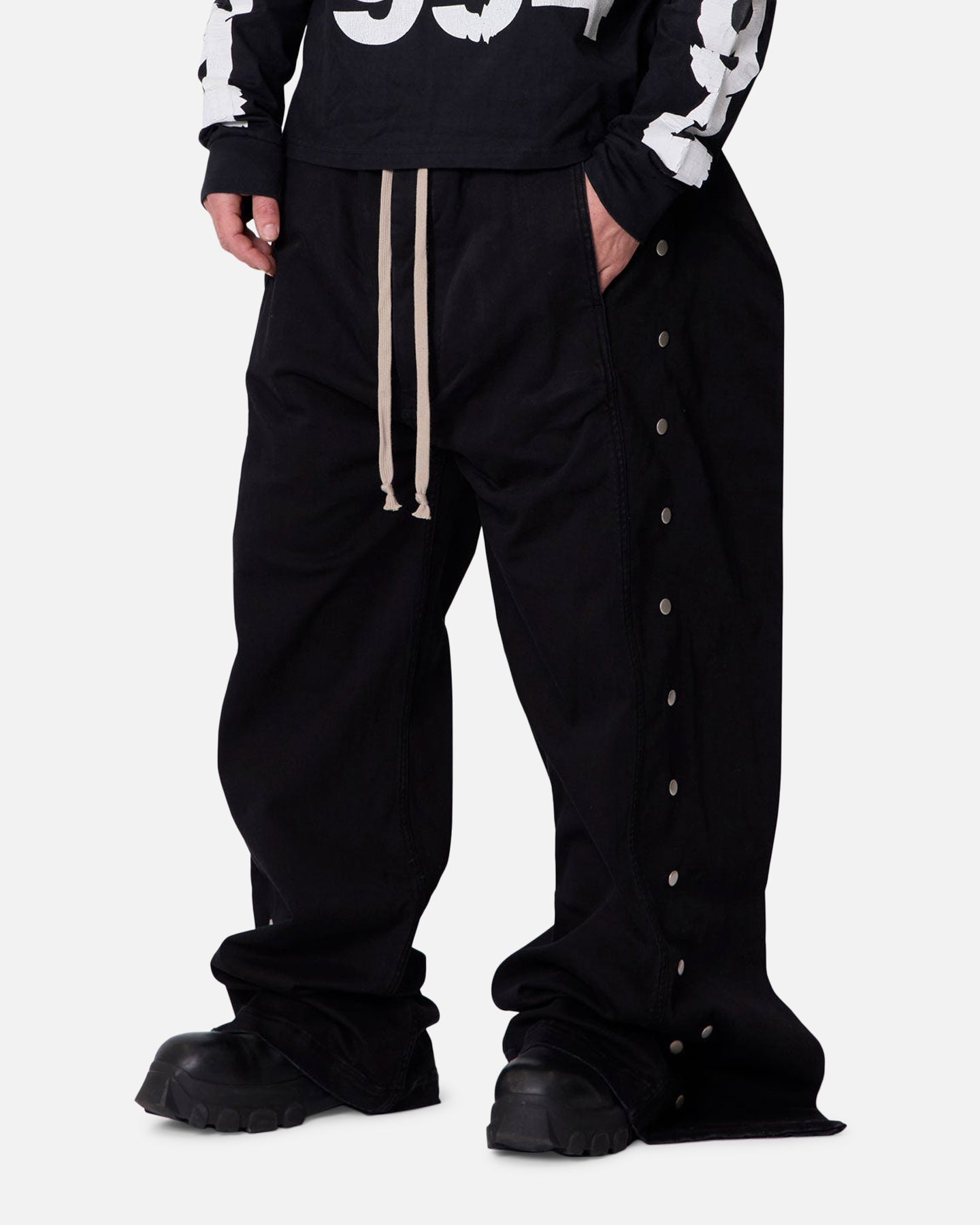 MNML Wide Panel Side Snap Pants Black | Culture Kings US
