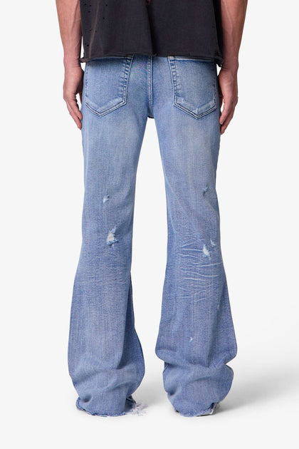 MNML Distressed Super Flare Denim Blue