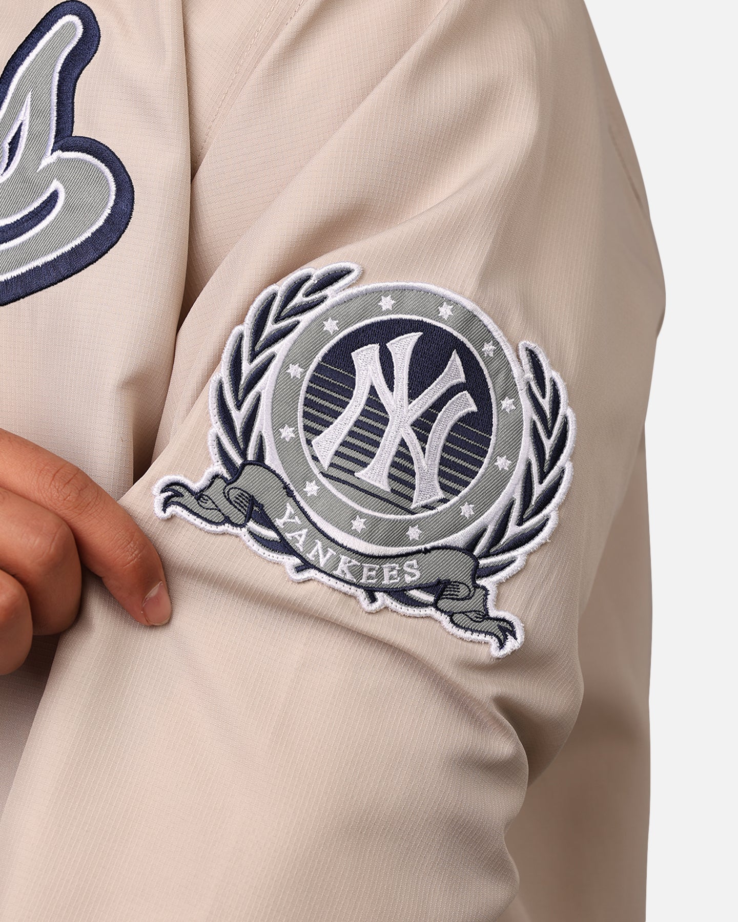 New Era New York Yankees Sports Classics Pullover Windbreaker