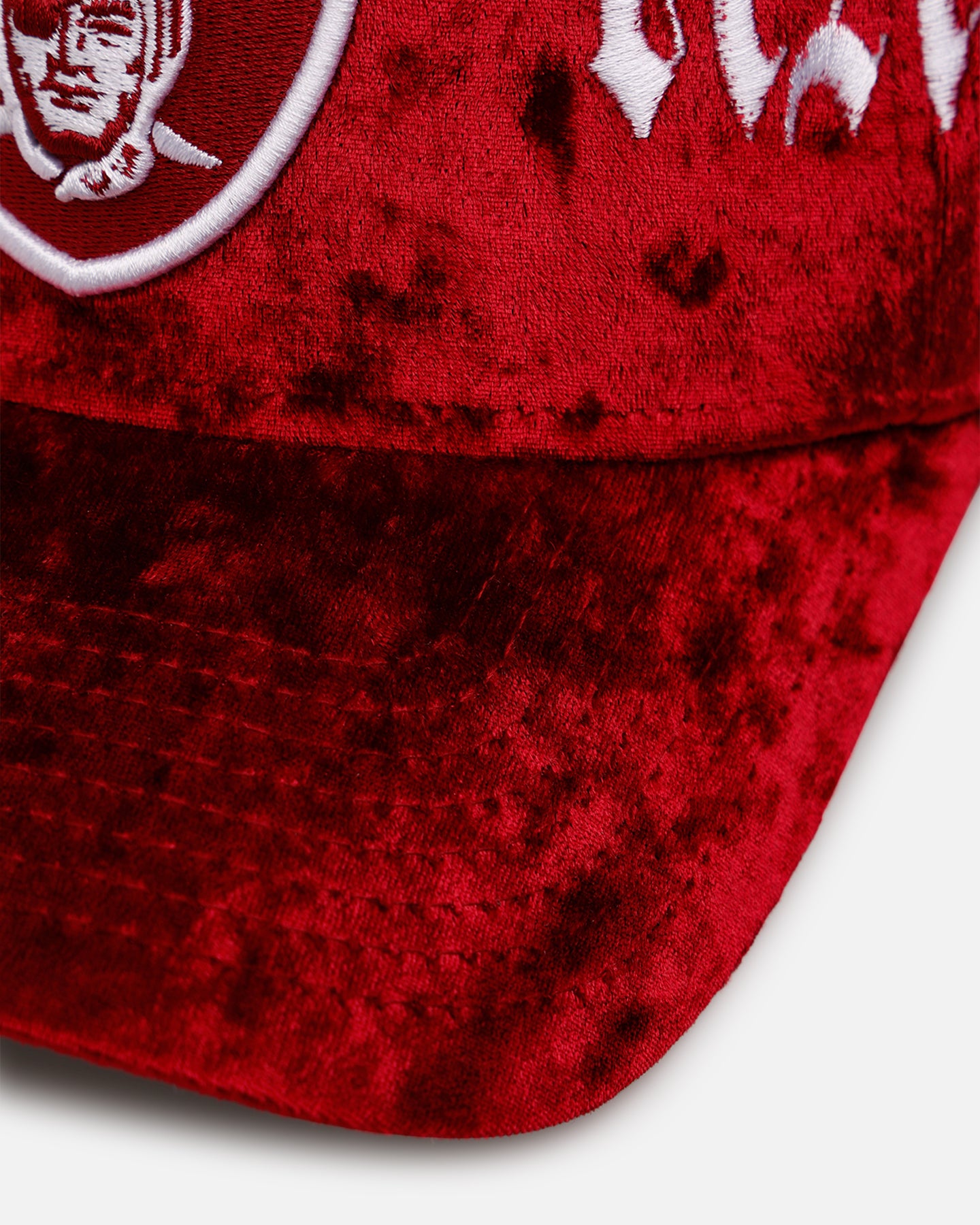 New Era Las Vegas Raiders 'Crushed Velvet Dreams' 9FORTY A-Frame