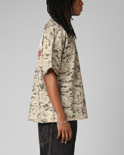 Loiter Bullrush Premium T-Shirt Digi Camo