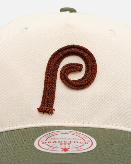 Mitchell & Ness Philadelphia Phillies 'Hand Stitch' Deadstock Snapback Olive