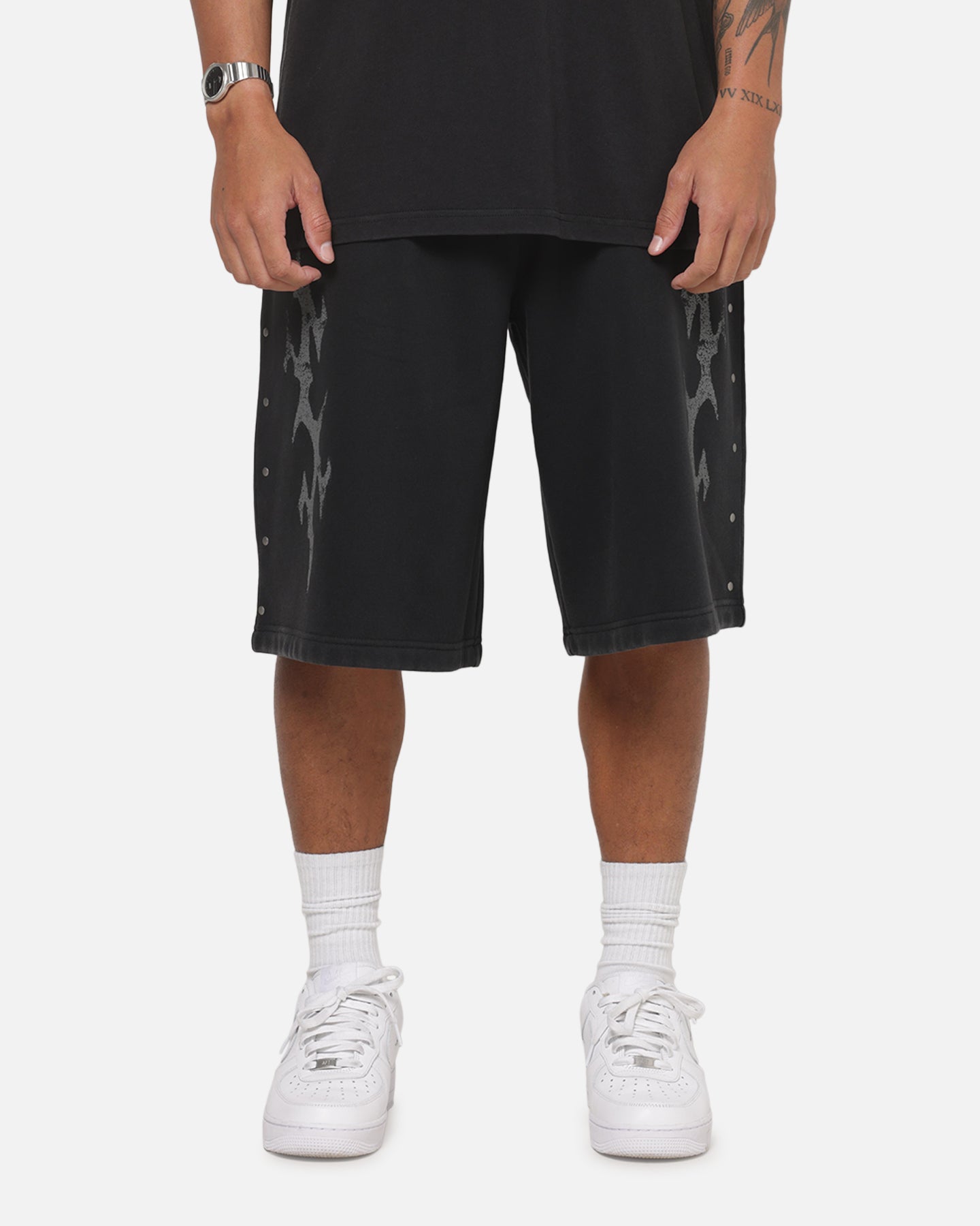 Saint Morta La Familia Baggy Sweat Shorts Washed Black | Culture