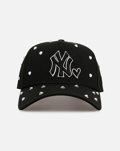 New Era New York Yankees 'Black Satin Hearts' 9FORTY A-Frame Snapback Black
