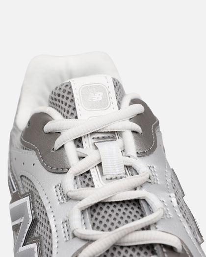 New Balance 204 Dark Silver
