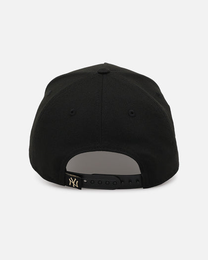 New Era  New York Yankees 'Floral Forever' 9FORTY A-Frame Snapback Black