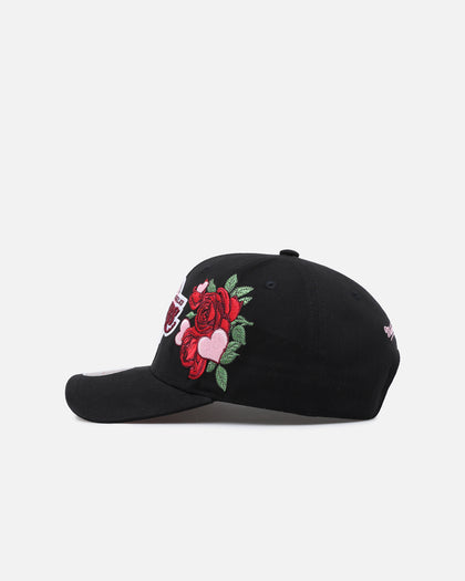 Mitchell & Ness Los Angeles Lakers 'Love & Devotion' Pro Crown Snapback Black