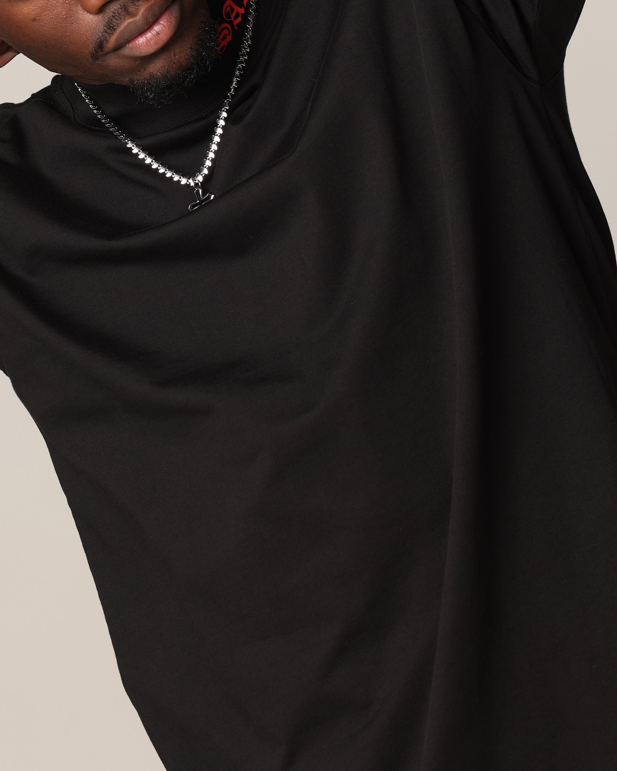 Saint Morta Old English Mock Neck T-Shirt Black/Red | Culture Kings US