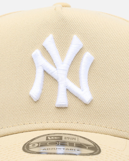New Era New York Yankees 'Polychromatic' 9FORTY A-Frame Snapback Vegas Gold