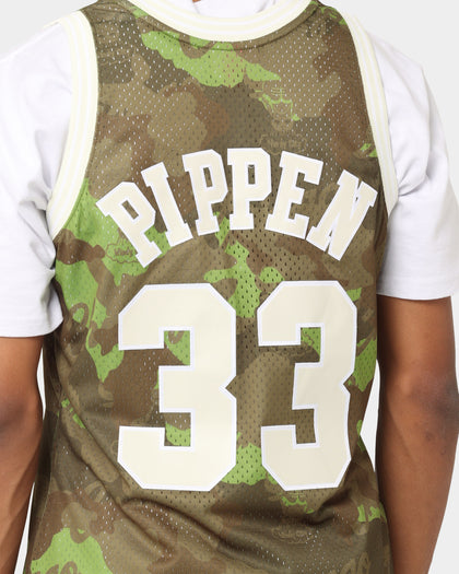 Mitchell & Ness Chicago Bulls '97-'98 Camo Swing Jersey Green Camo