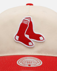 Mitchell & Ness Boston Red Sox 'Washed Cotton' Deadstock Snapback Off White