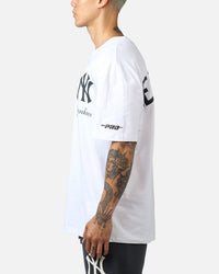 Pro Standard New York Yankees Moonlight T-Shirt Moonlight