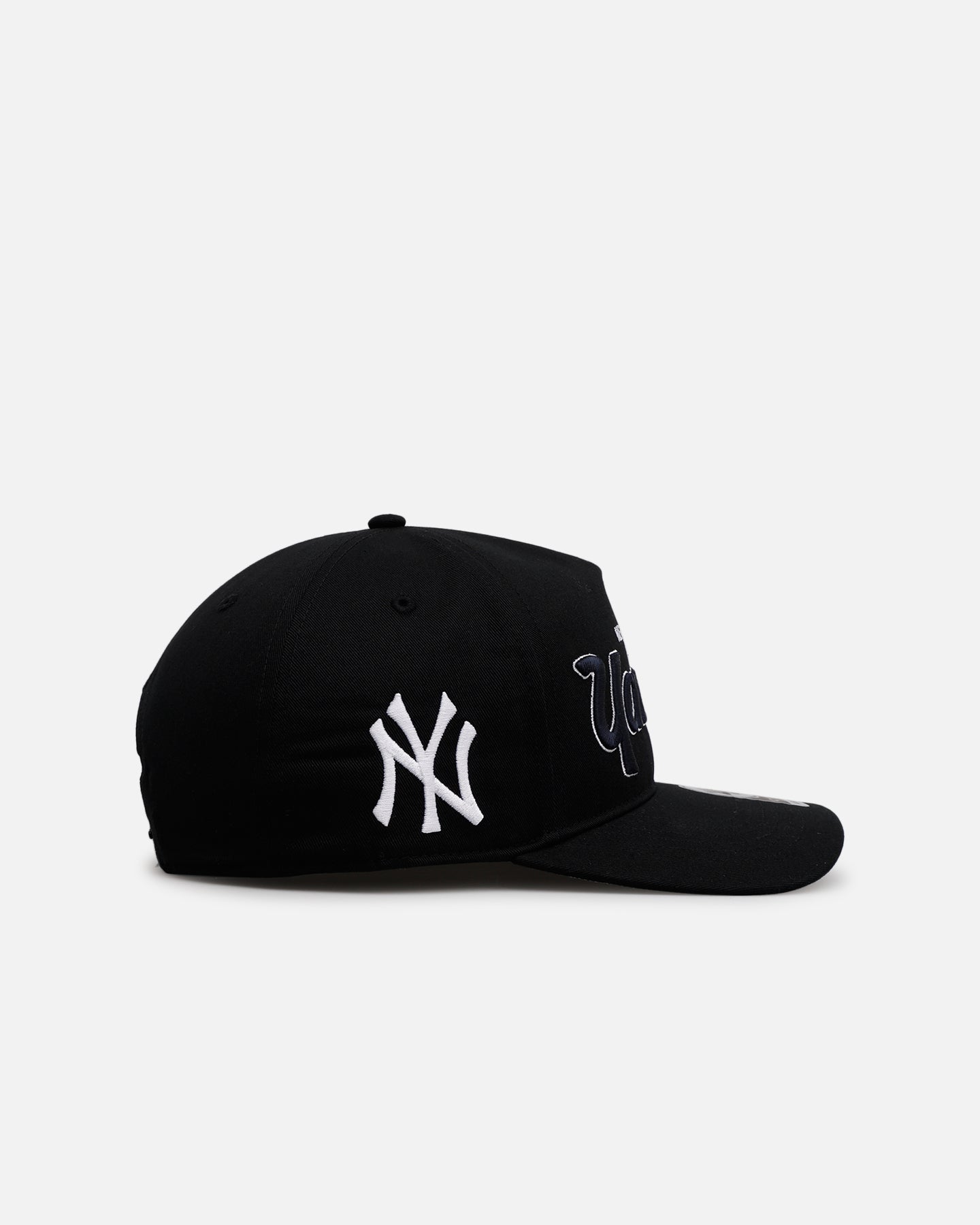 47 Brand New York Yankees 'Black Dome Script' 47 Hitch Snapback