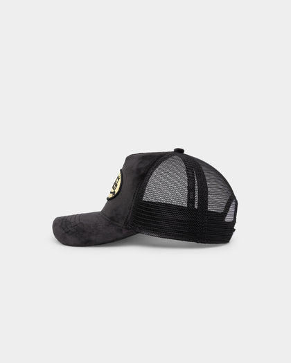 Von Dutch Black Velvet Trucker Black Velvet