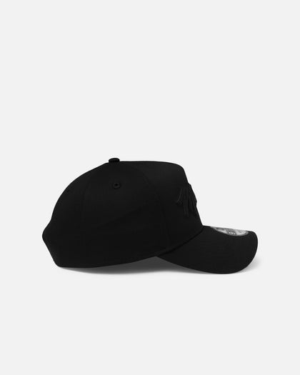 New Era Miami Heat 'NBA Black On Black' 9FORTY A-Frame Snapback Black