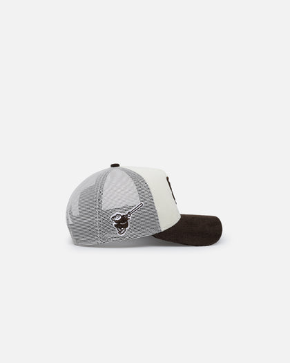 New Era San Diego Padres 9FORTY A-Frame Trucker Snapback Chrome/Walnut