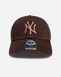 47 Brand New York Yankees "Mocha" Clean Up Strapback Brown