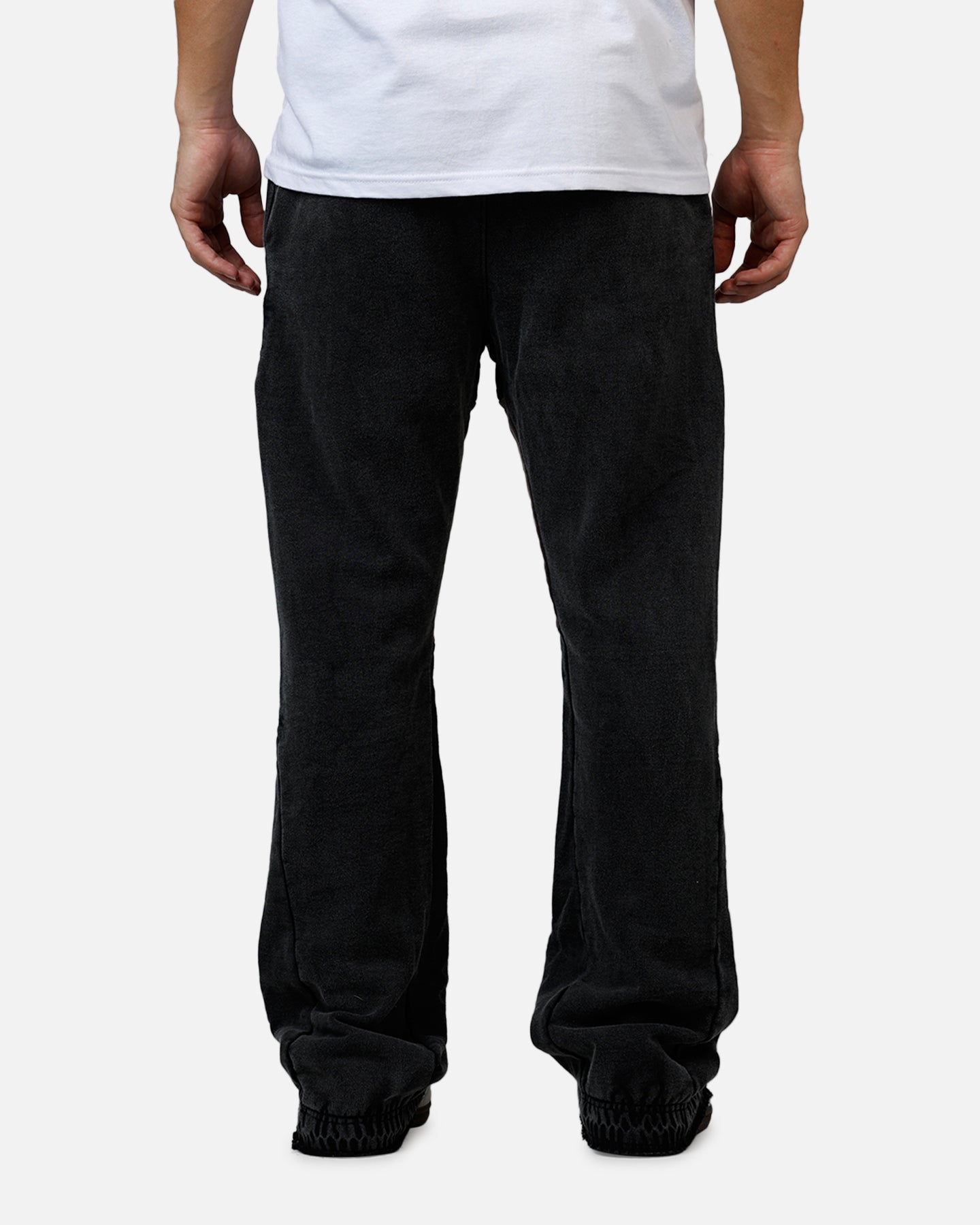 MNML Contrast Bootcut Sweatpants Vintage Black | Culture Kings US