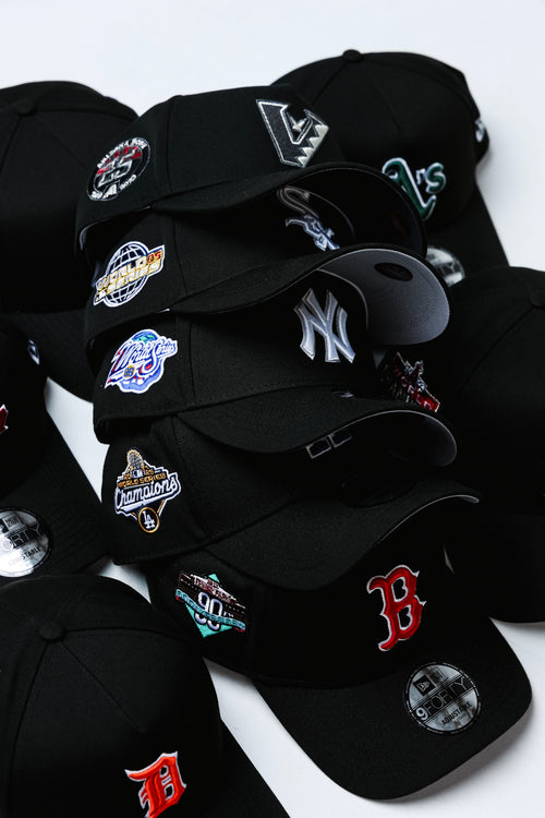 NEW ERA 'BLACK & TEAM COLOR'