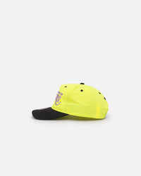 Mitchell & Ness Los Angeles Lakers Nylon Deadstock 2-Tone Snapback Neon Yellow/Black