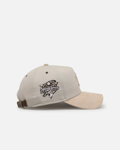 New Era New York Yankees 'Cream Suede' 9FORTY A-Frame Strapback Stone/Oatmilk