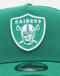 New Era Las Vegas Raiders 'Polychromatic' 9FORTY A-Frame Snapback Kelly Green