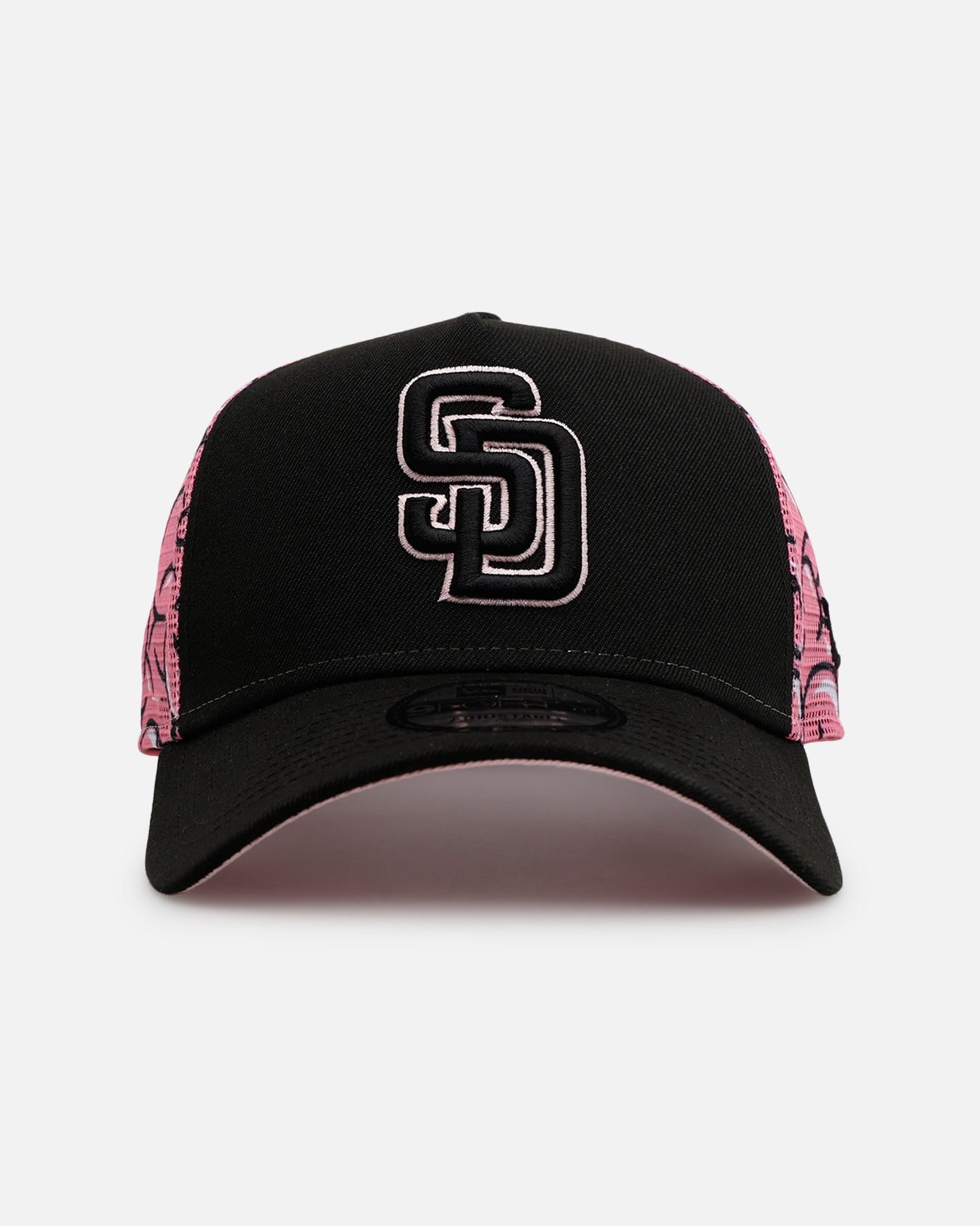 PINK IS THE NEW BLACK Fragmentコラボキャップ New Era San Diego Padres 'Thoughtful' 9FORTY A-Frame Trucker