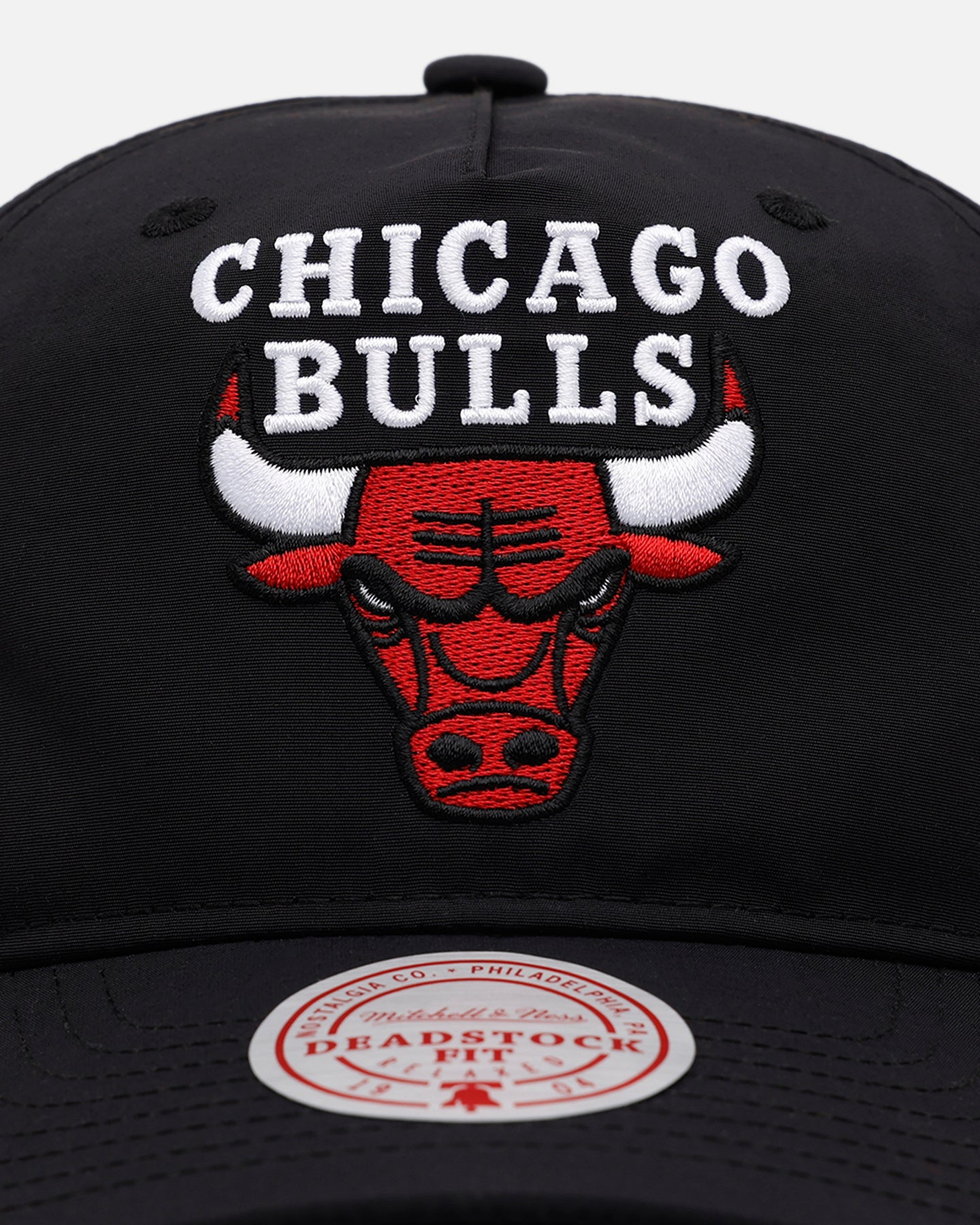 Mitchell & Ness Chicago Bulls 'Poolside' Deadstock Snapback