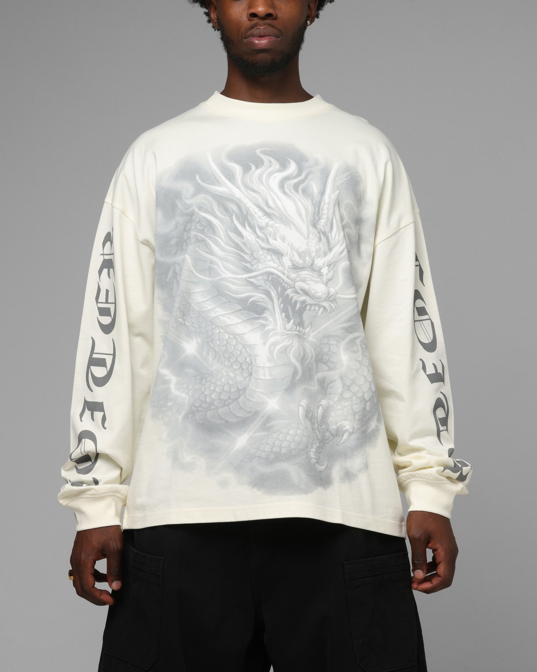 HYSFORM ロングTシャツ 白 L BALLISTIKBOYZ HYSFORM ロングTシャツ 白 L BALLISTIKBOYZ 3/20(金・祝)12:00～販売