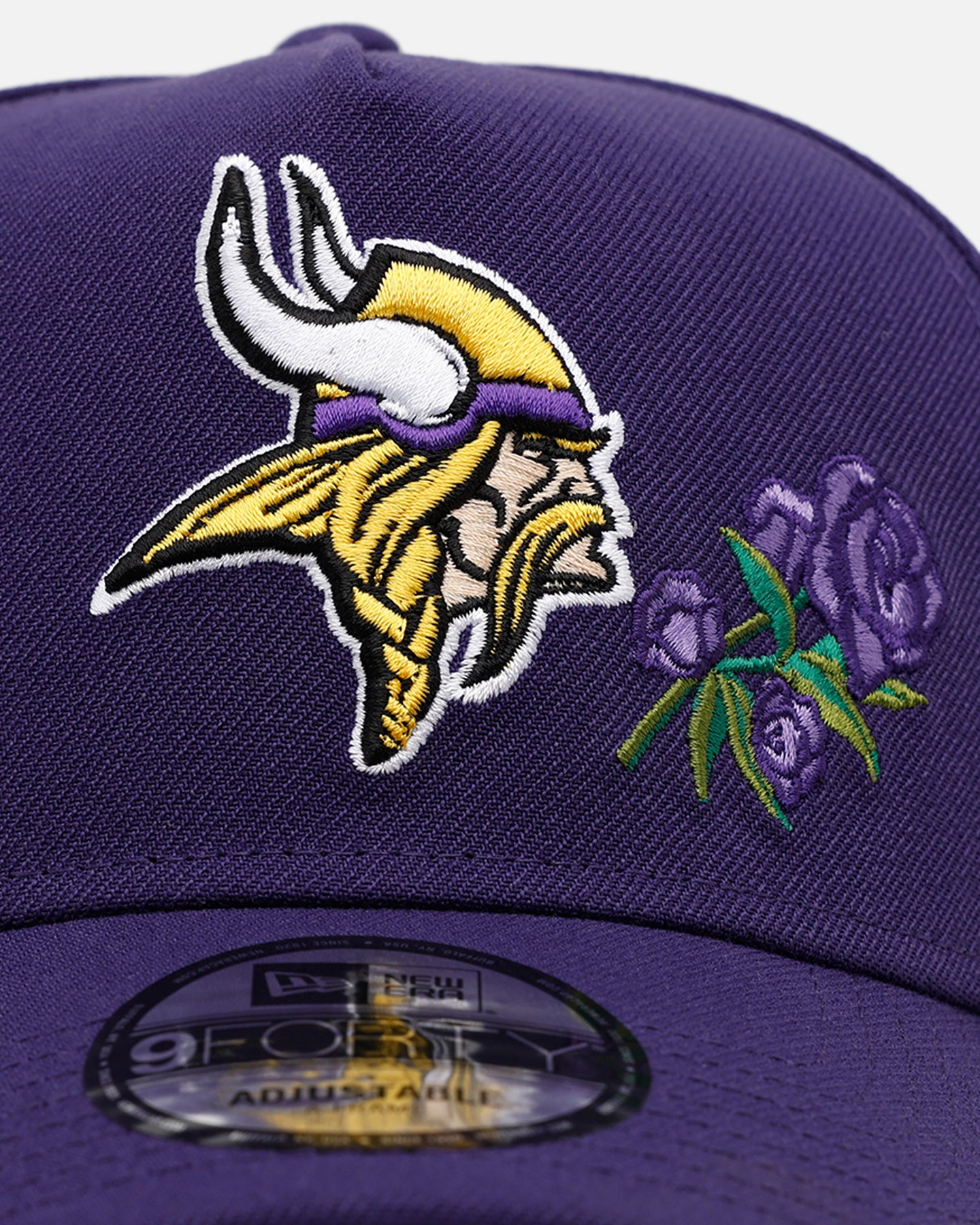 New Era Minnesota Vikings 'Purple Rose' 9FORTY A-Frame Snapback