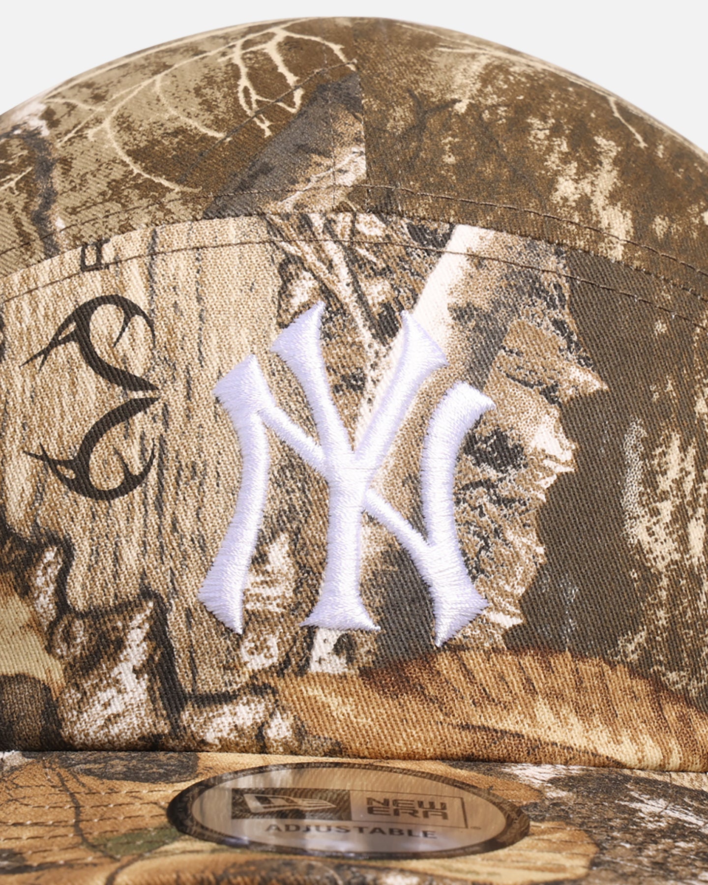 New Era New York Yankees 'Realtree Edge' Camper Strapback Realtree