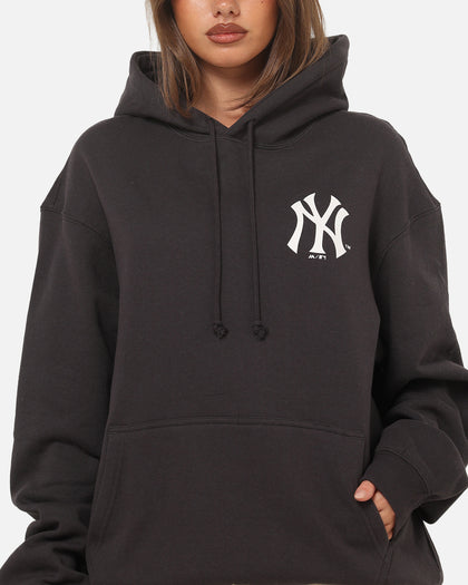Majestic Athletic New York Yankees Everteam Logo Hoodie Washed Black