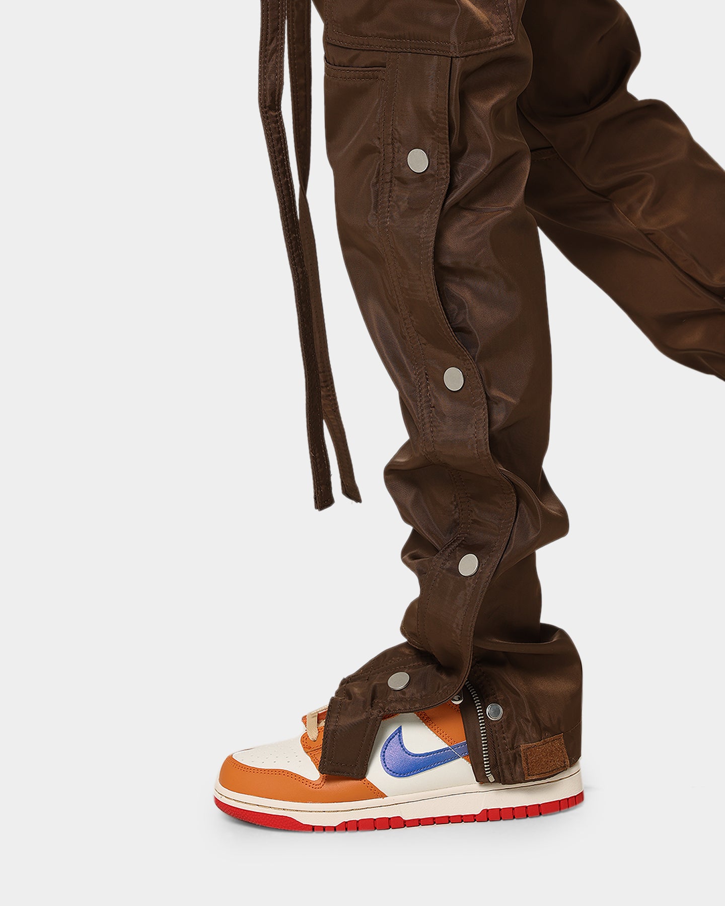 MNML Snap Zipper II Cargo Pants Brown | Culture Kings US