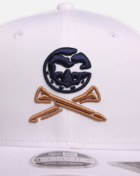 New Era Crushers Gold Club 'Liv Golf' 9SEVENTY Stretch Snapback White