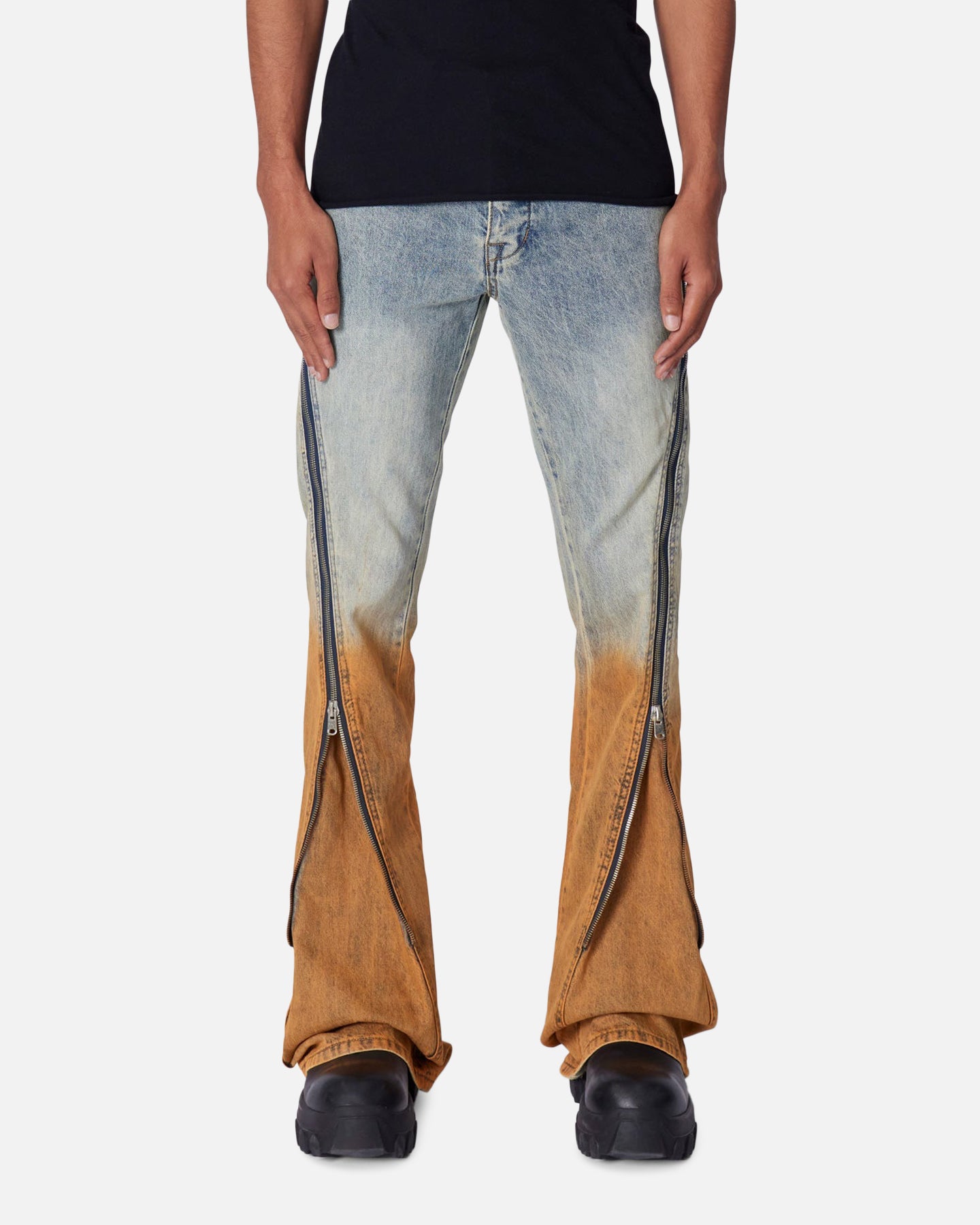 MNML D519 Zipper Flare Denim Jeans Light Blue | Culture Kings US