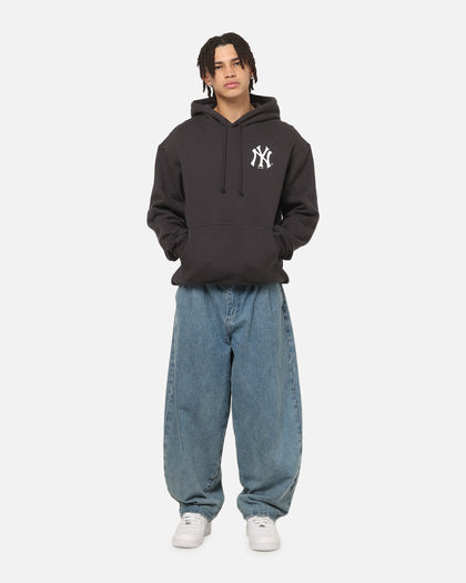 Majestic Athletic New York Yankees Everteam Logo Hoodie Washed Black