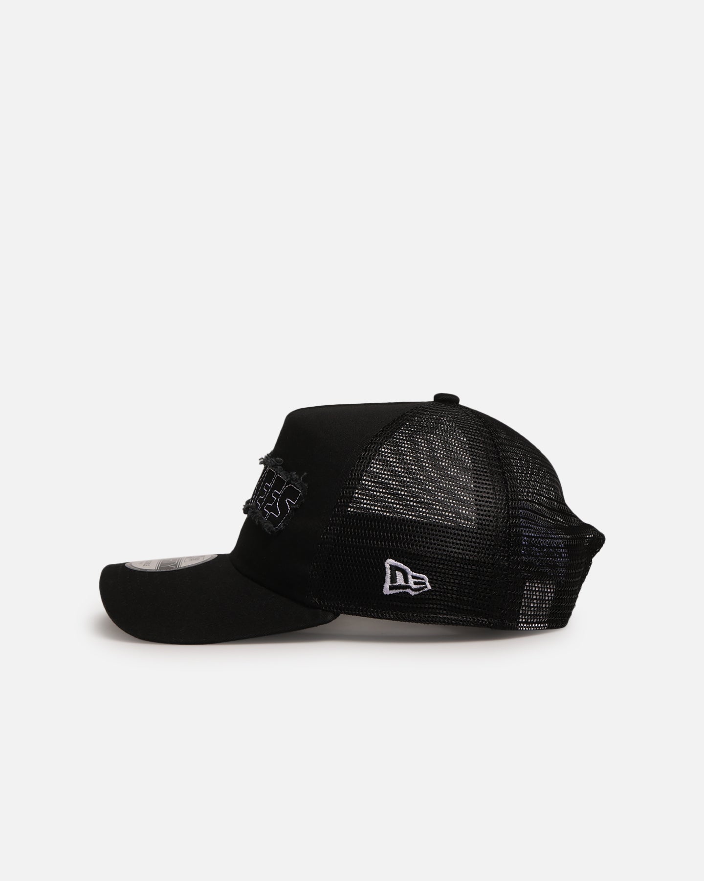 New Era New York Yankees 'Distressed' 9FORTY A-Frame Trucker