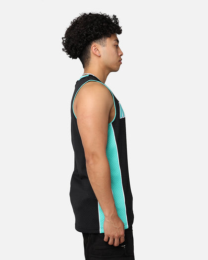 Mitchell & Ness Miami Heat Dwyane Wade '12-13 Swingman Jersey Black/Ice Blue