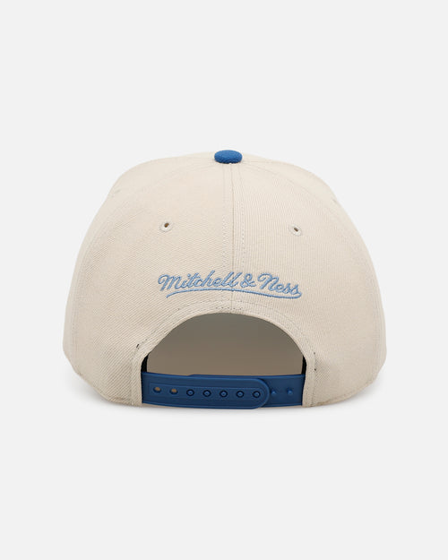 Mitchell & Ness Minnesota Timberwolves 'Love' Pro Pinch Snapback OTC