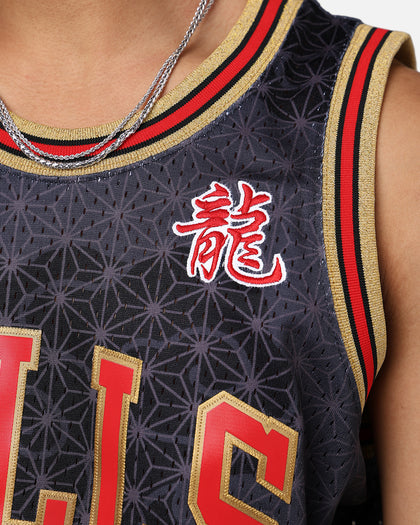 Mitchell & Ness Chicago Bulls Dennis Rodman '97-98 Year of the Dragon Swingman Jersey Black/Red