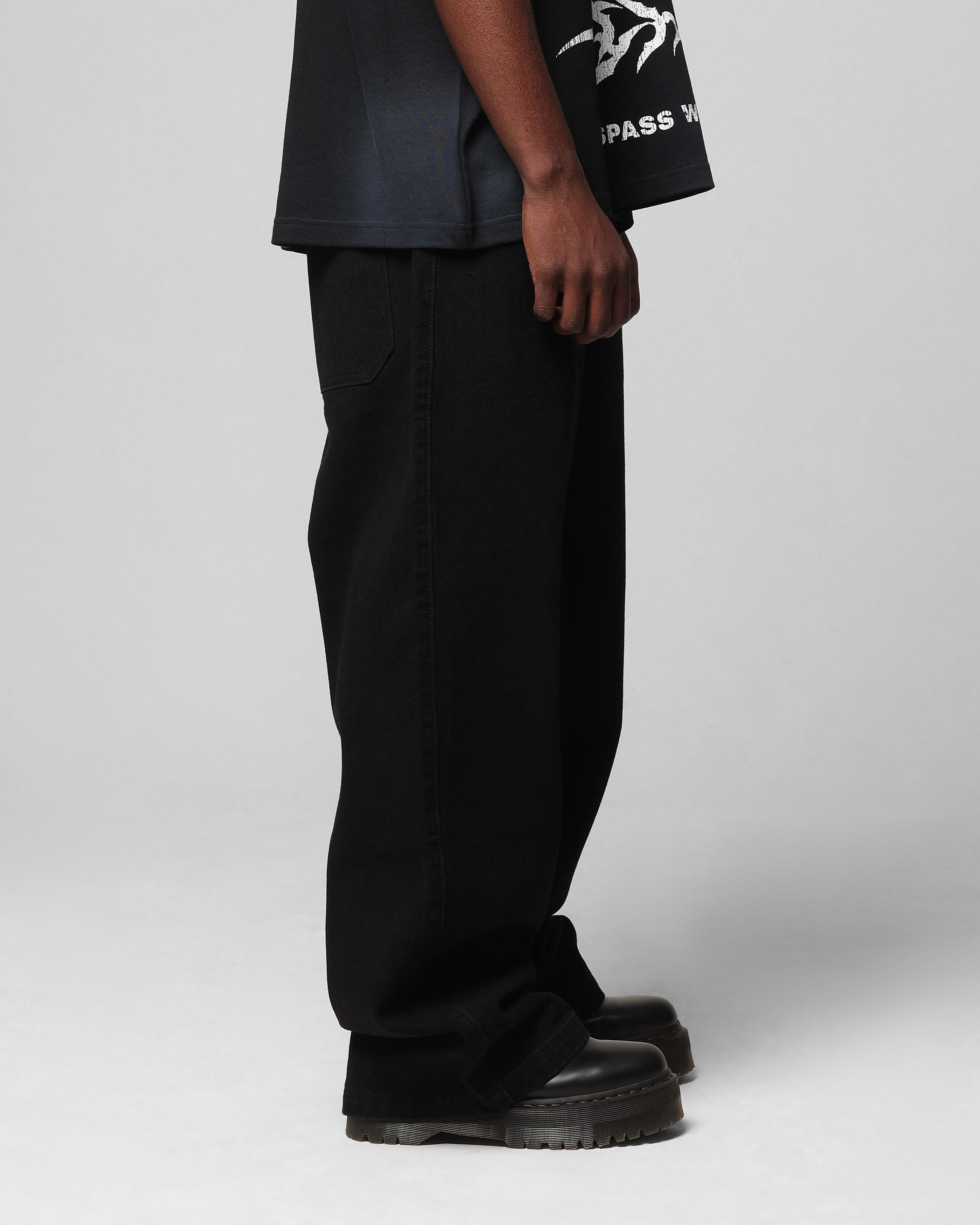 Loiter Collateral Baggy Jeans Black | Culture Kings US