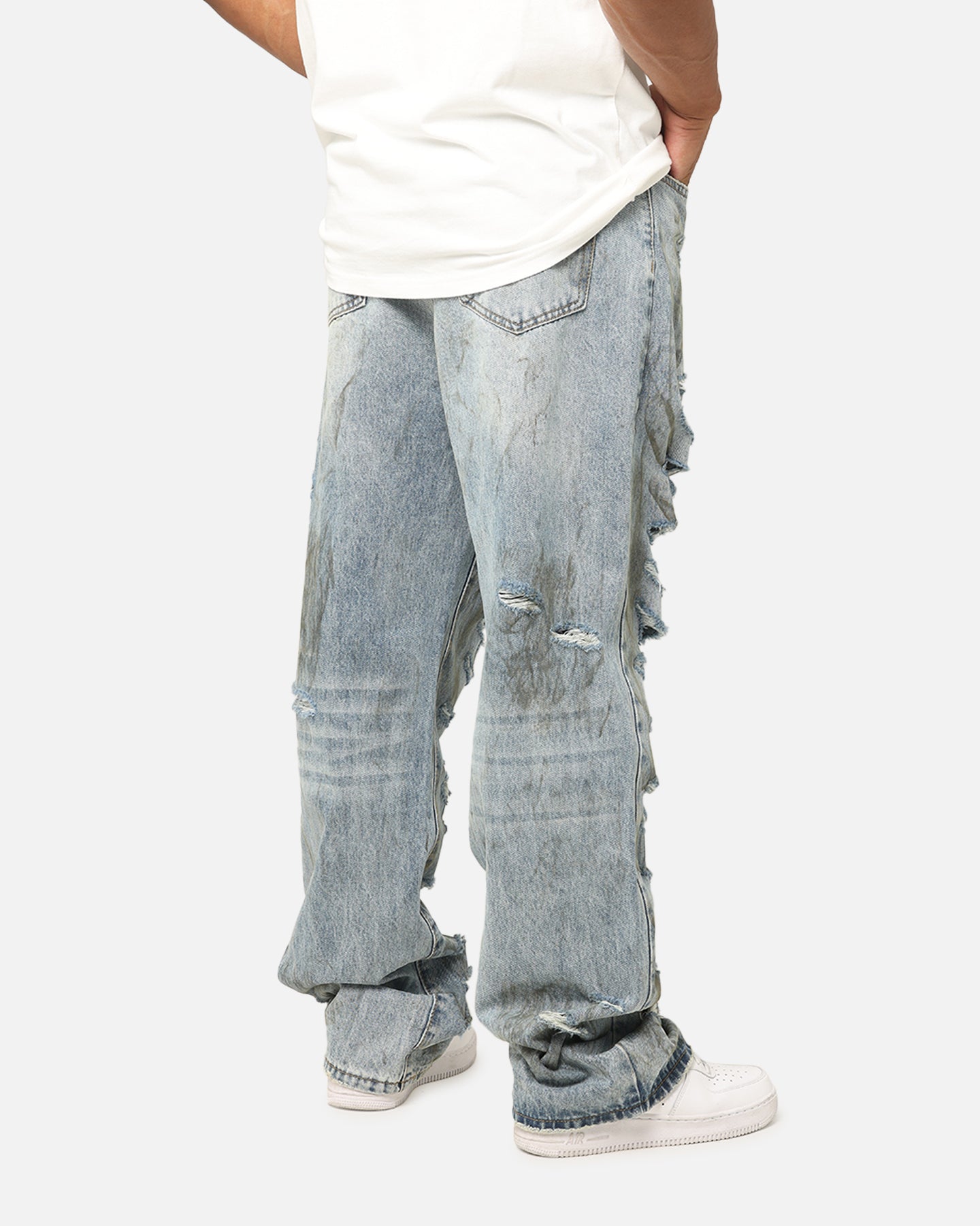 MNML Ultra Baggy Thrashed Denim Jeans Blue | Culture Kings US