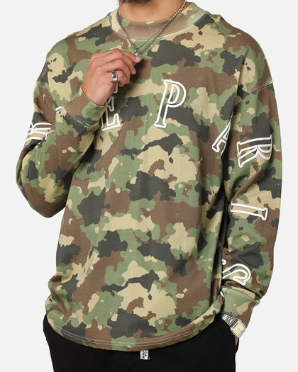 Carre Global Oversized Long Sleeve T-Shirt Camo