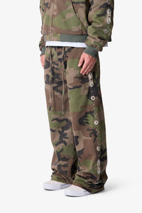 MNML Ultra Wide Twill Cargo Pants Camo