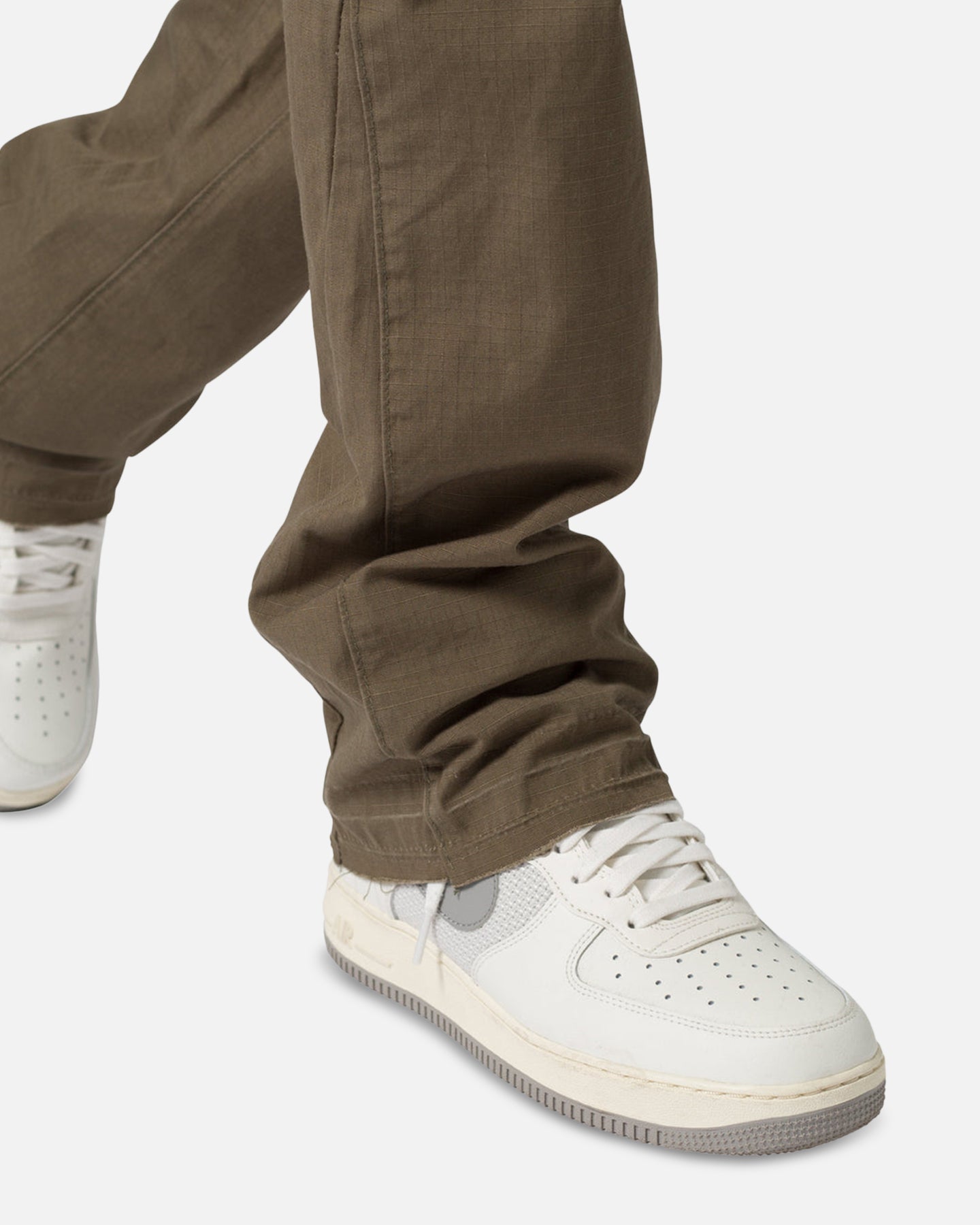 MNML Bootcut Cargo Pants Olive | Culture Kings US