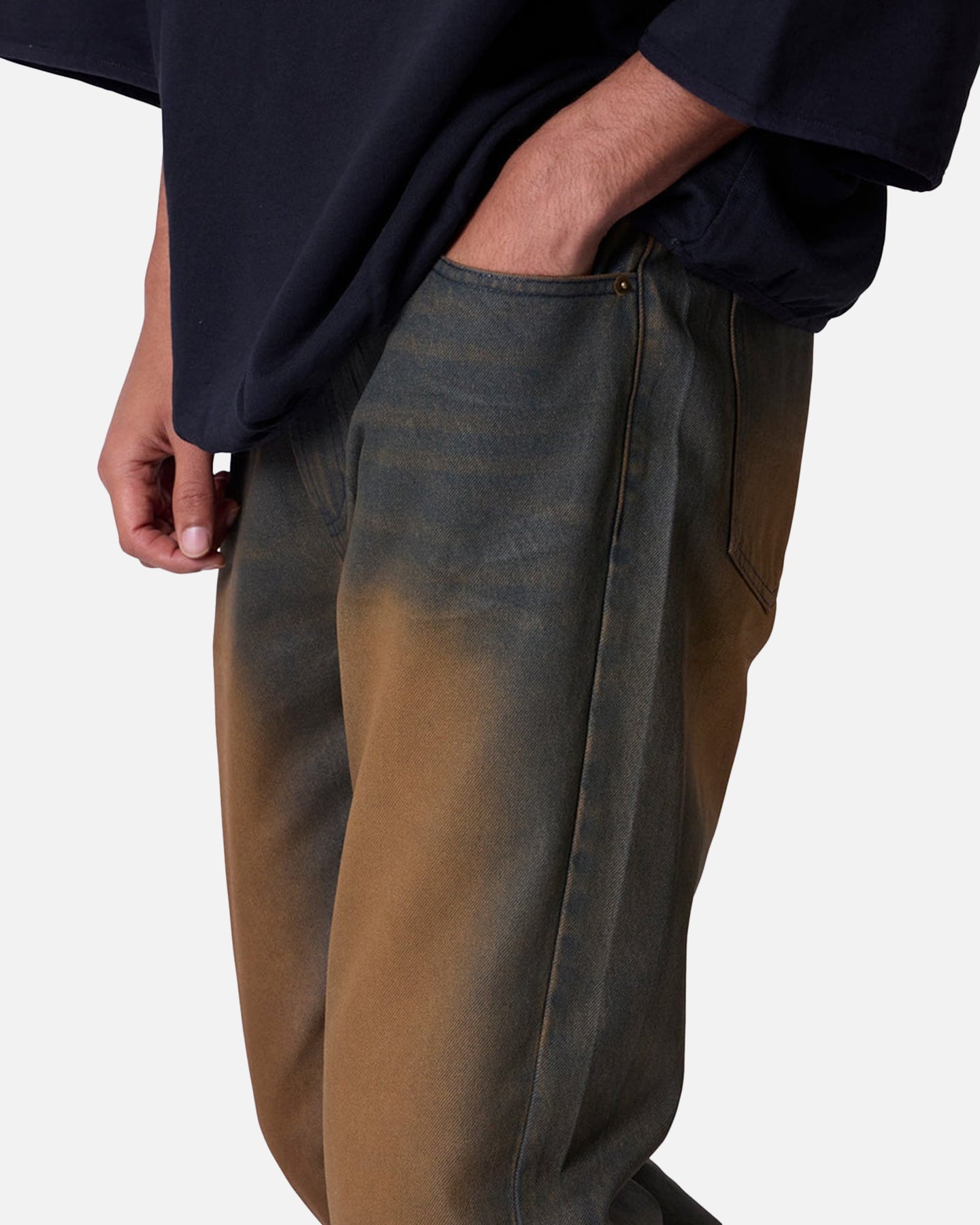 MNML D732 Rust Wash Denim Jeans Black/Brown | Culture Kings US