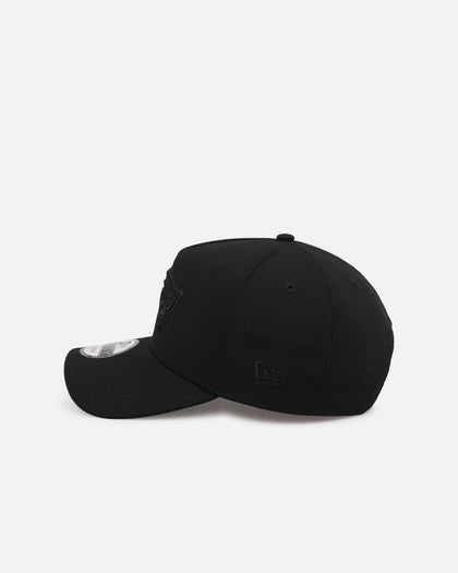 New Era New England Patriots 'Black on Black' 9FORTY A-Frame Snapback Black/Black