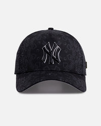 New Era New York Yankees 'Black Tonal' 9FORTY A-Frame Snapback Black