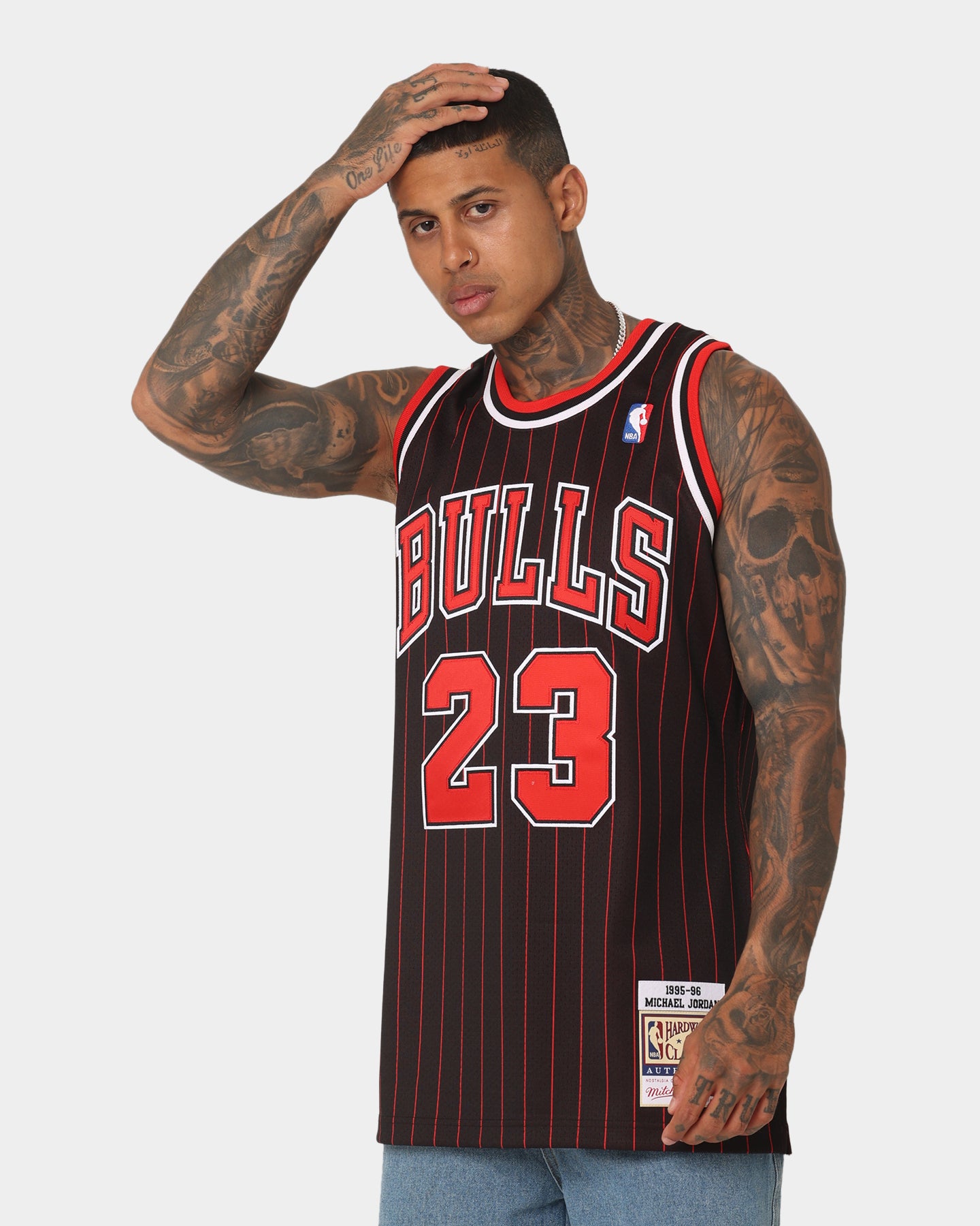 Mitchell & Ness Chicago Bulls Michael Jordan '95-'96 #23 Authentic
