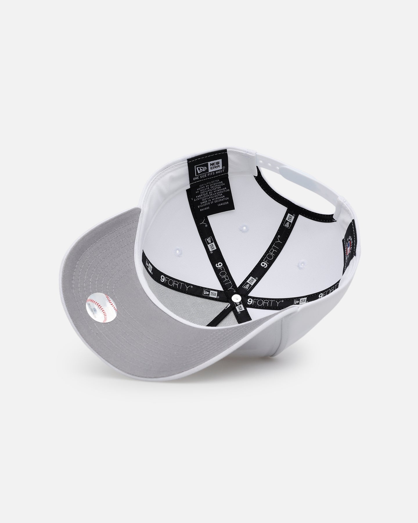 New Era Atlanta Braves 'Easy White' 9FORTY A-Frame Snapback White